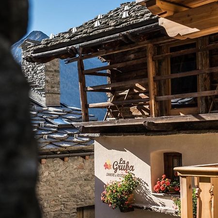 La Gruba Relais Guest House Gaby Bagian luar foto